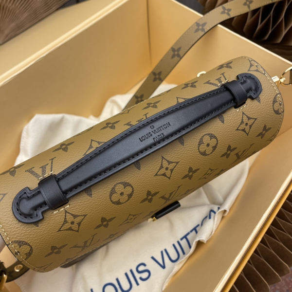 ルイヴィトンバッグ内部構造